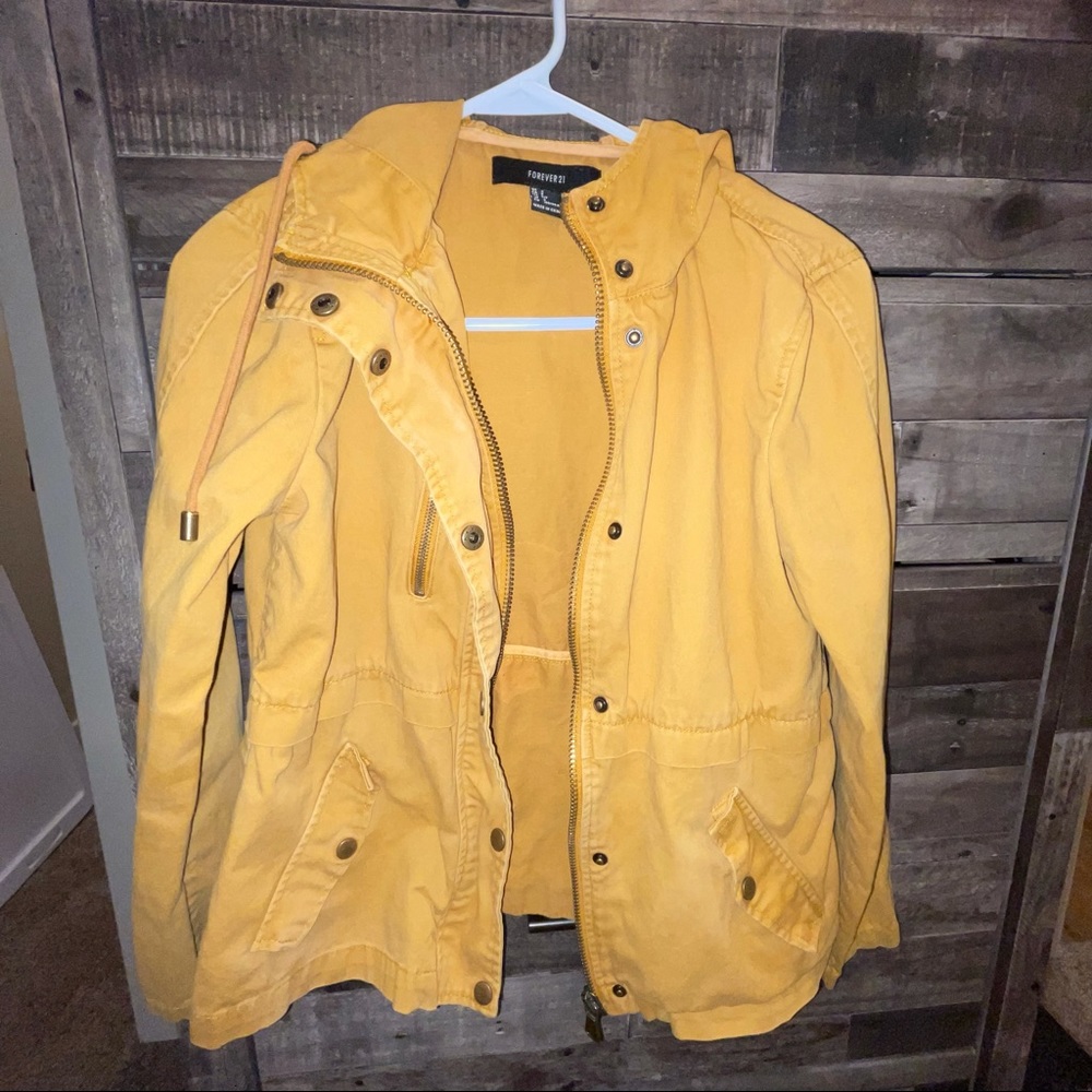 yellow raincoat / windbreaker jacket
